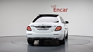 MERCEDES BENZ E-CLASS W213 2016
