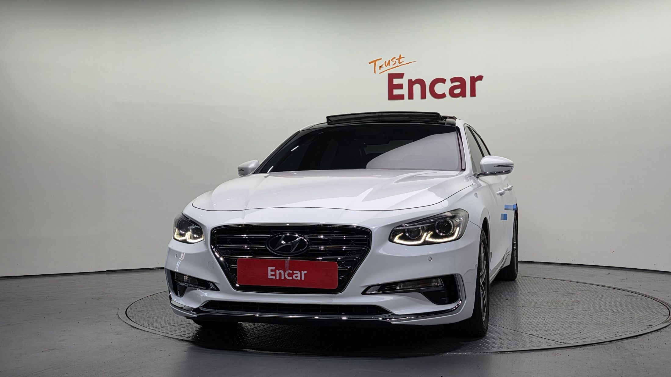 HYUNDAI GRANDEUR IG 2017