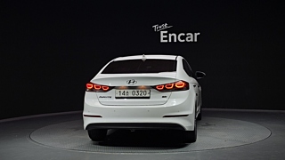 HYUNDAI AVANTE AD 2016