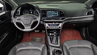 HYUNDAI AVANTE AD 2016