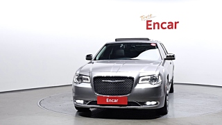 Заказать CHRYSLER 300C