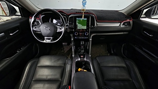 SAMSUNG QM6 2020