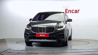 KIA CARNIVAL 2018