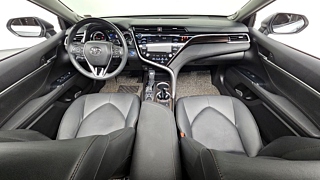 TOYOTA CAMRY XV70 2018