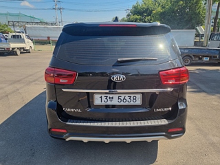 KIA CARNIVAL 2018
