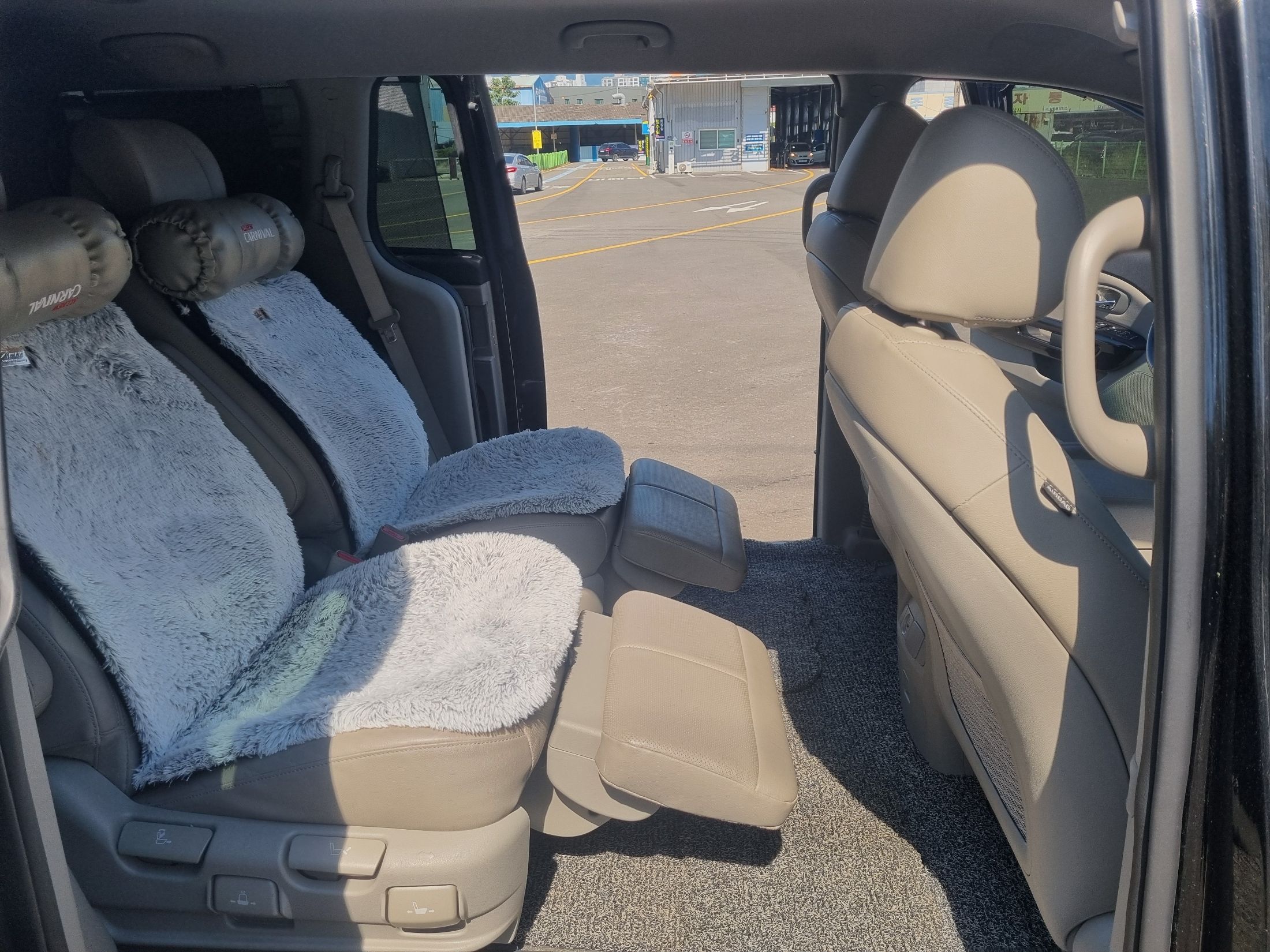 KIA CARNIVAL 2018
