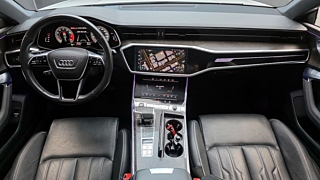 AUDI A7 4K 2021