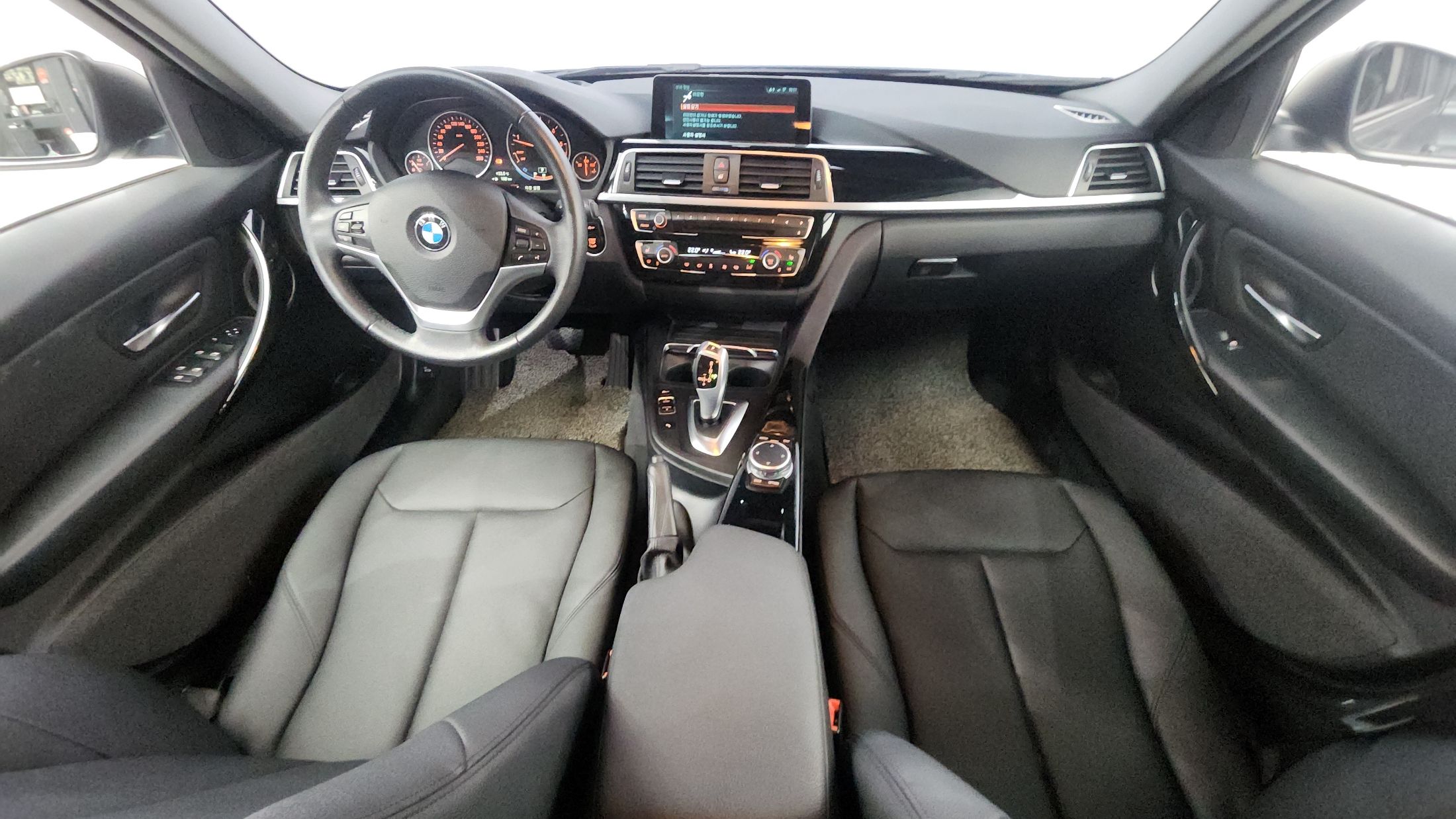 BMW 3-SERIES F30 2017