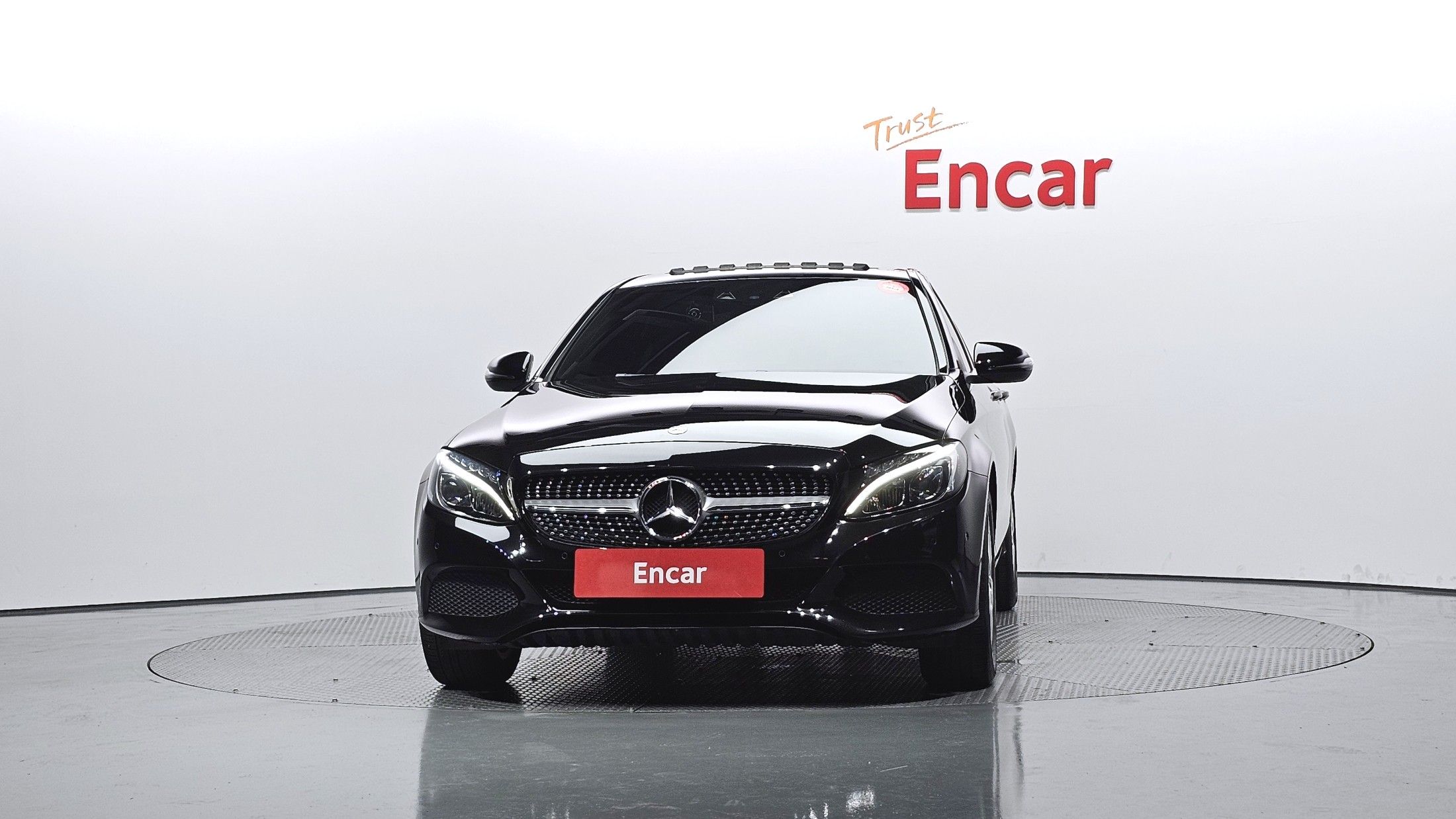 MERCEDES BENZ C-CLASS W205 2017