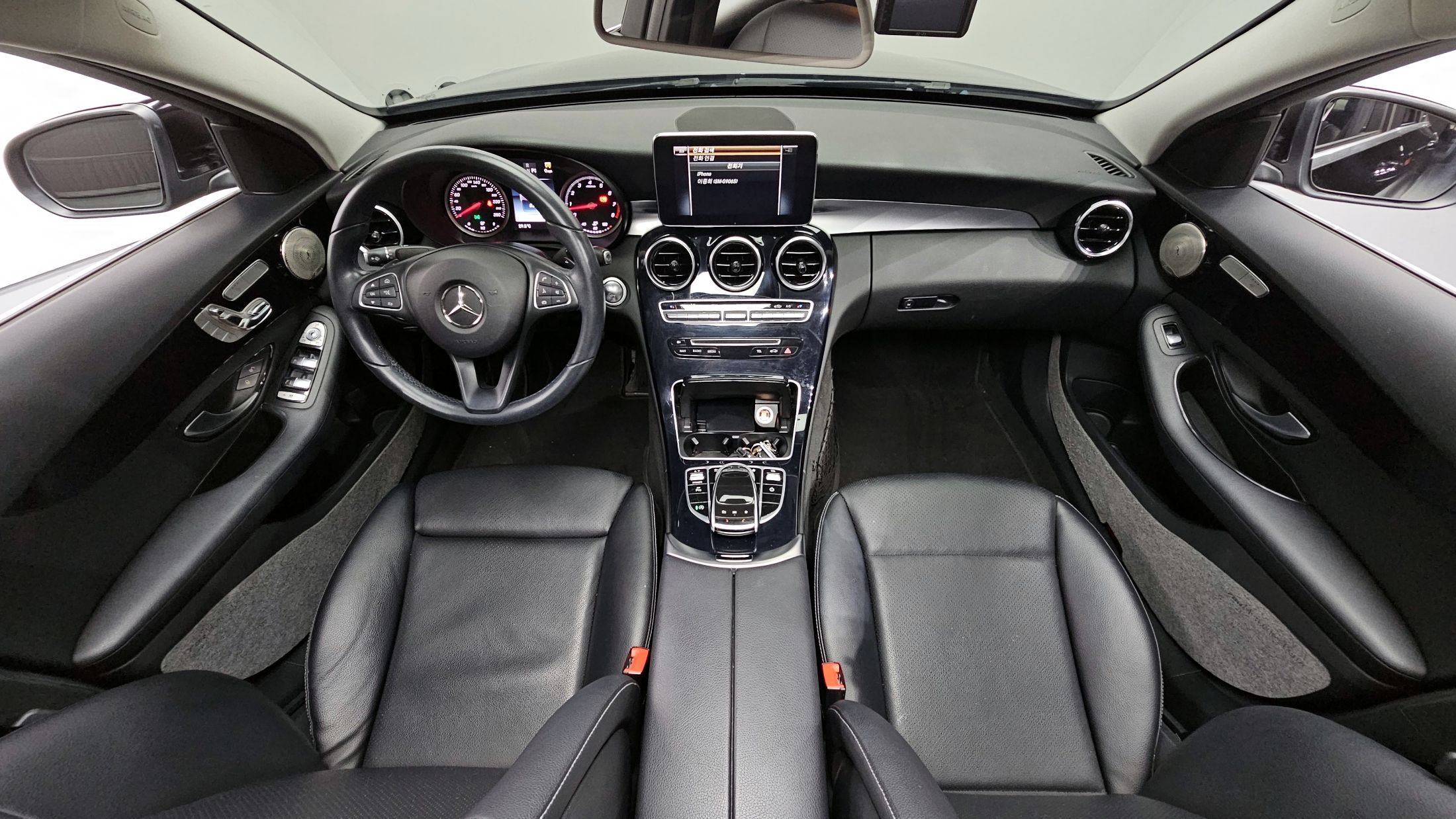 MERCEDES BENZ C-CLASS W205 2017