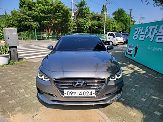 HYUNDAI GRANDEUR IG 2017