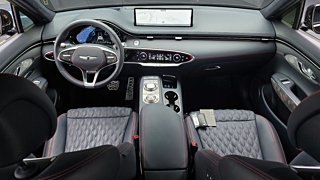 GENESIS GV70 2023