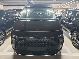 Заказать HYUNDAI STARIA