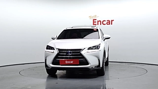 LEXUS NX300H 2016