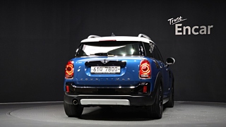 MINI COUNTRYMAN COOPER D 2018