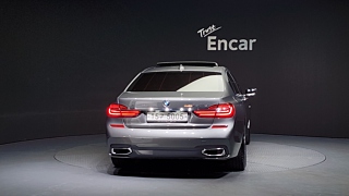 BMW 7-SERIES G11 2019