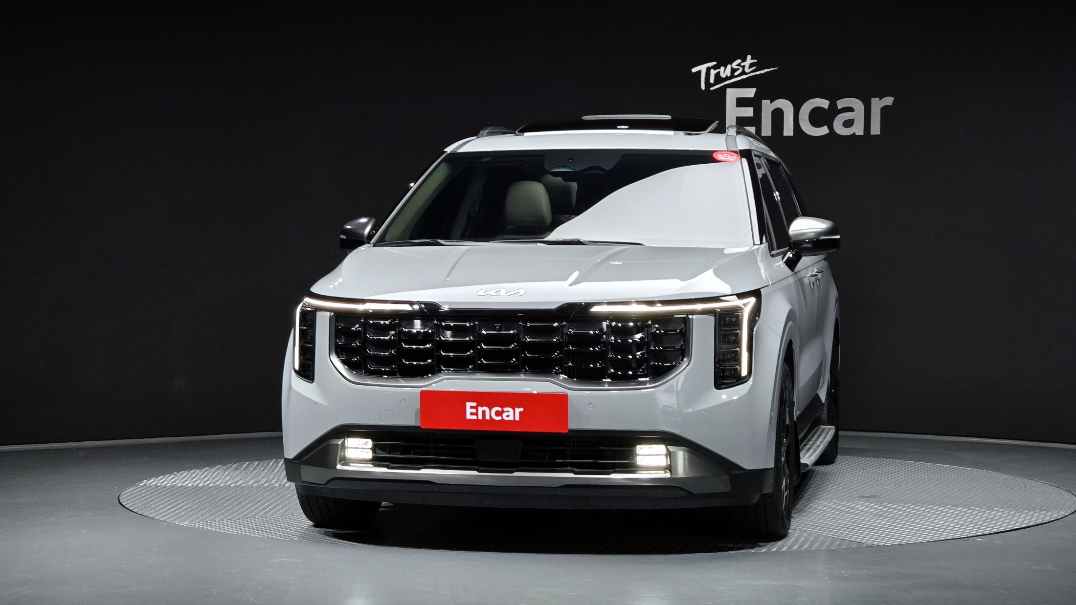 KIA CARNIVAL 2024
