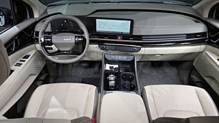 KIA CARNIVAL 2024