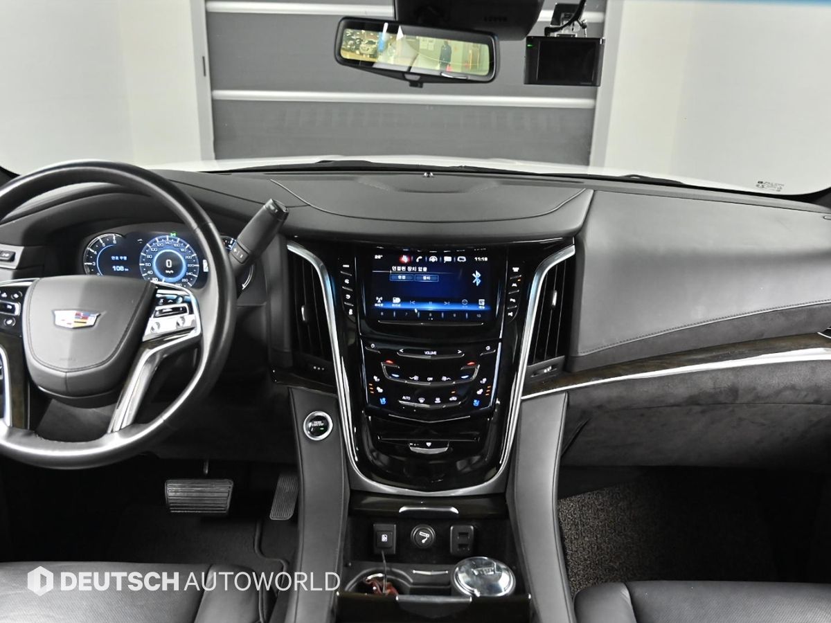 CADILLAC ESCALADE 2019