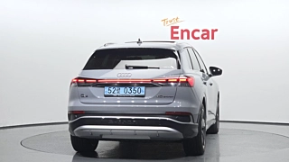 AUDI Q4 E-TRON F4 2022