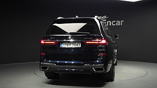 BMW X7 G07 2021