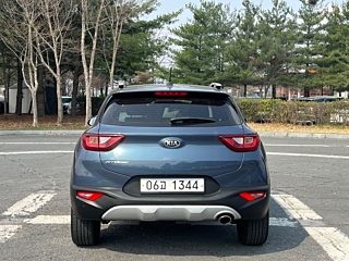 KIA STONIC 2017