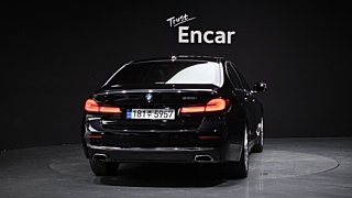 BMW 5-SERIES G30 2020