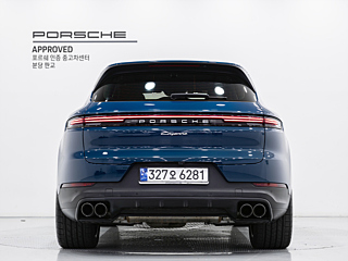 PORSCHE CAYENNE PO536 2023