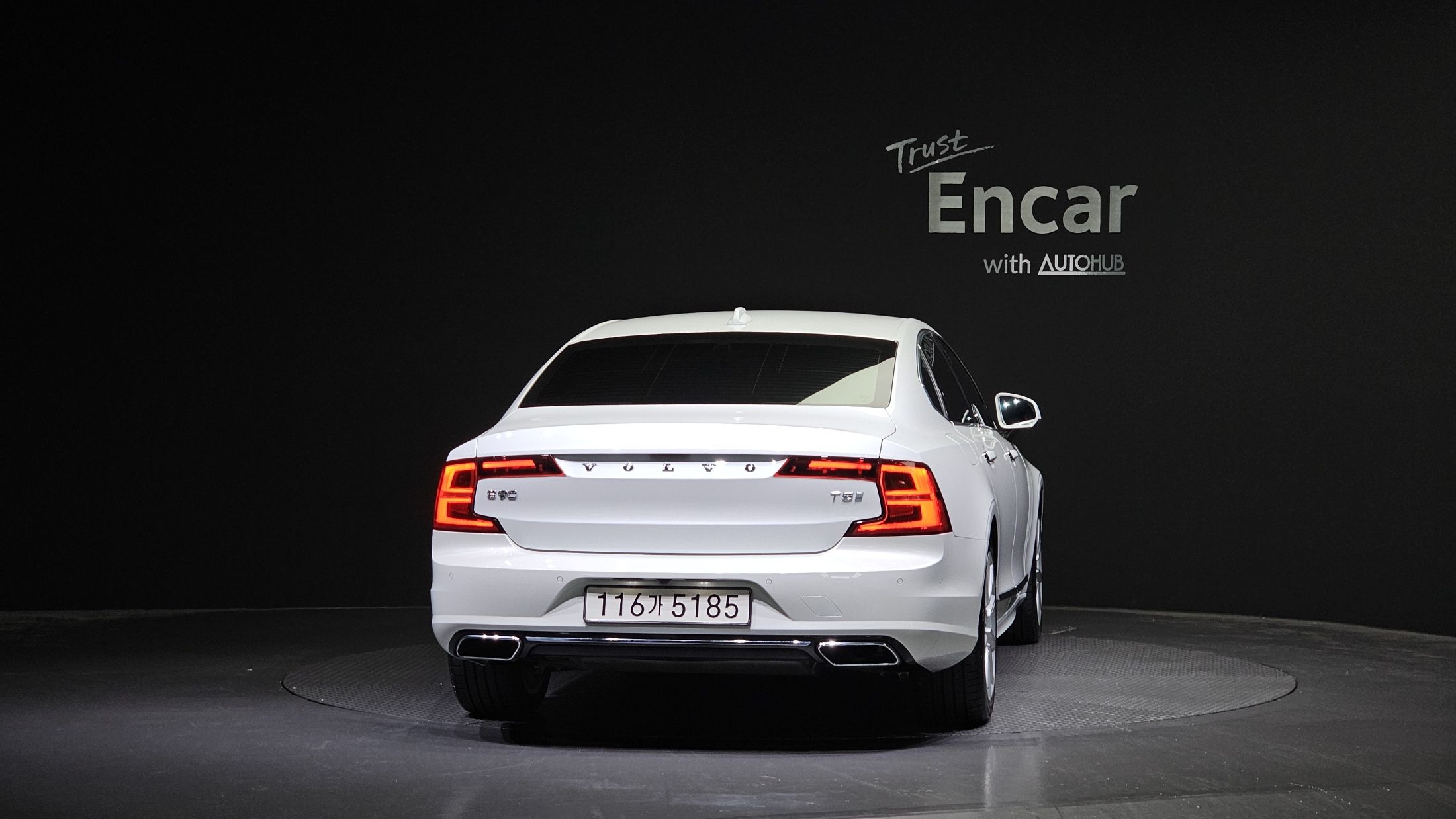 VOLVO S90 2019