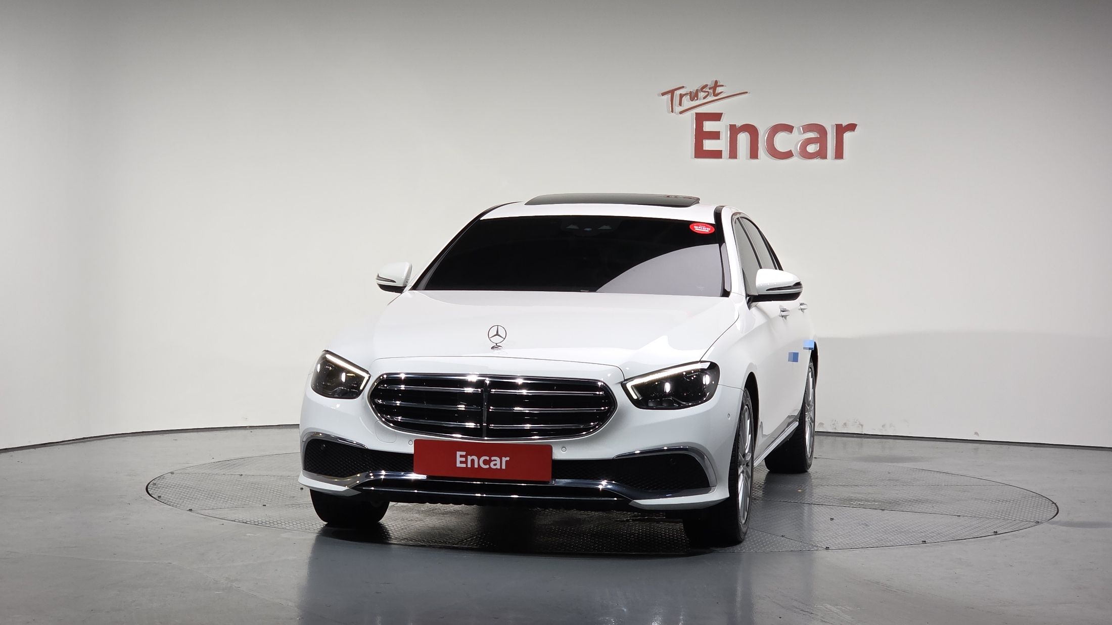 MERCEDES BENZ E-CLASS W213 2020