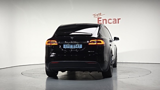 TESLA MODEL X 2020
