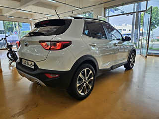 KIA STONIC 2018