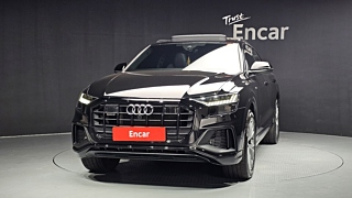 AUDI Q8 4M 2022