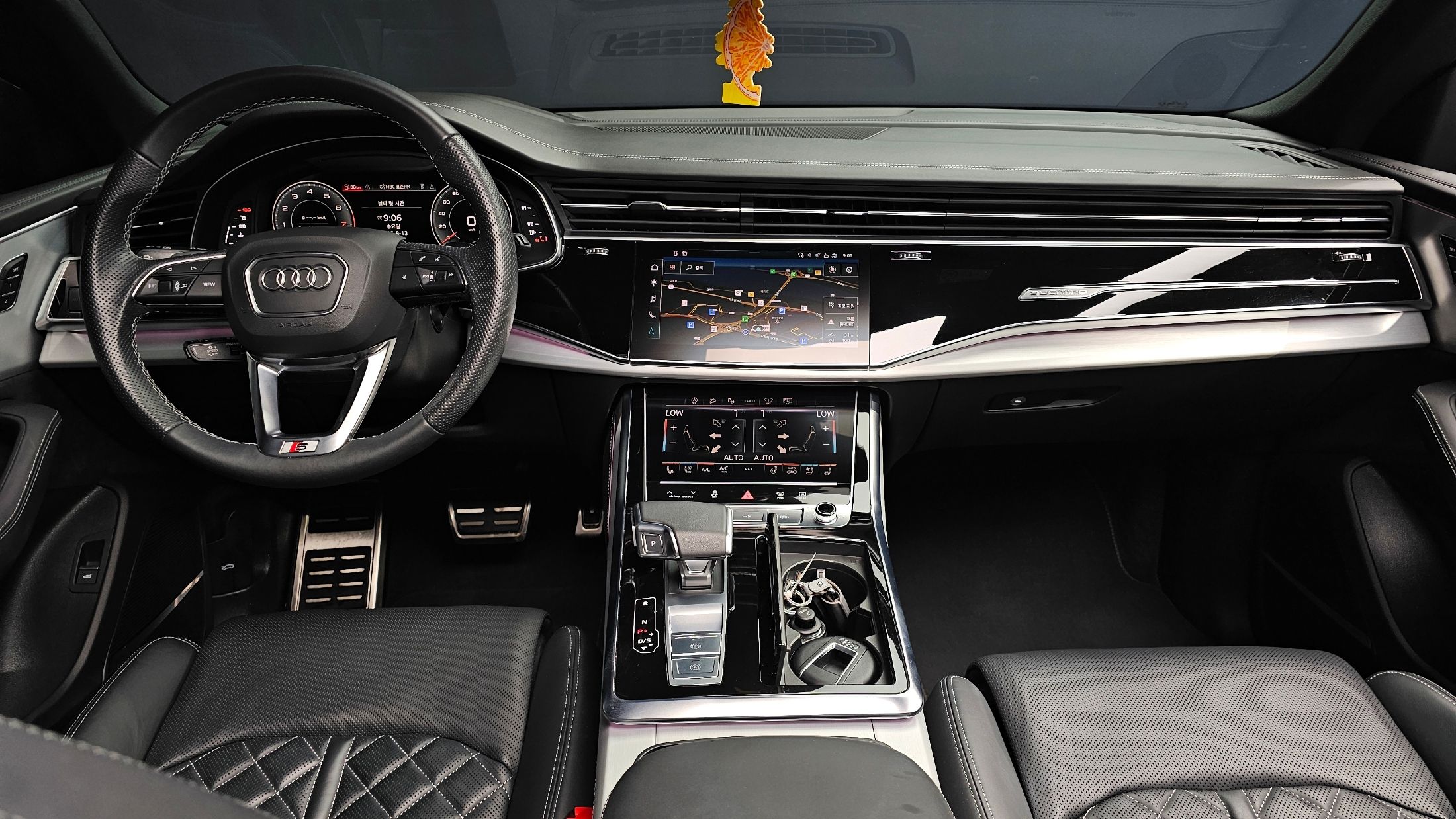 AUDI Q8 4M 2022