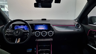 MERCEDES BENZ EQA H243 2024