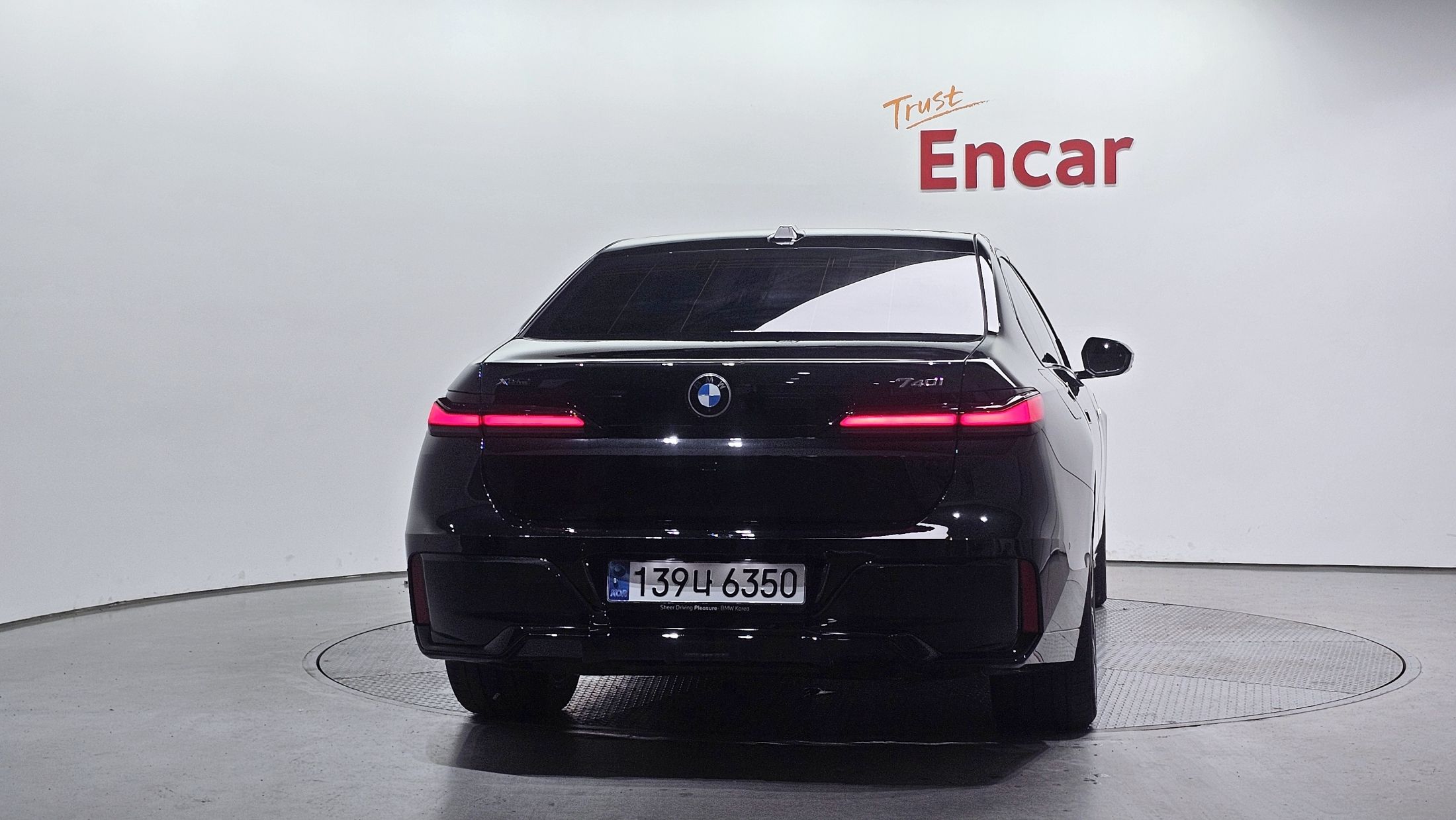 BMW 7-SERIES G70 2025