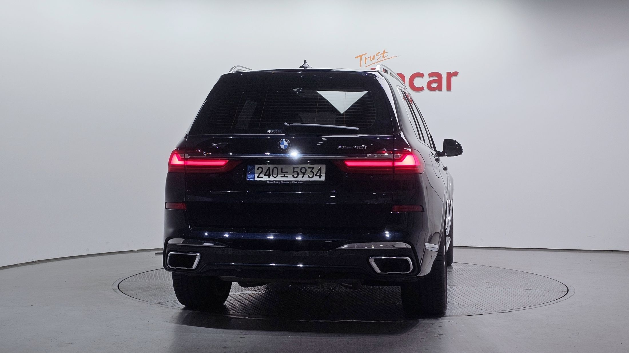 BMW X7 G07 2021