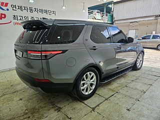 LAND ROVER DISCOVERY 5 2018