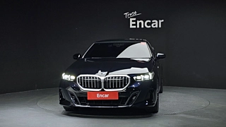 BMW 5-SERIES G60  2023