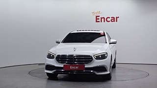 MERCEDES BENZ E-CLASS W213 2020