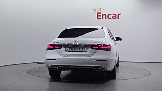 MERCEDES BENZ E-CLASS W213 2020