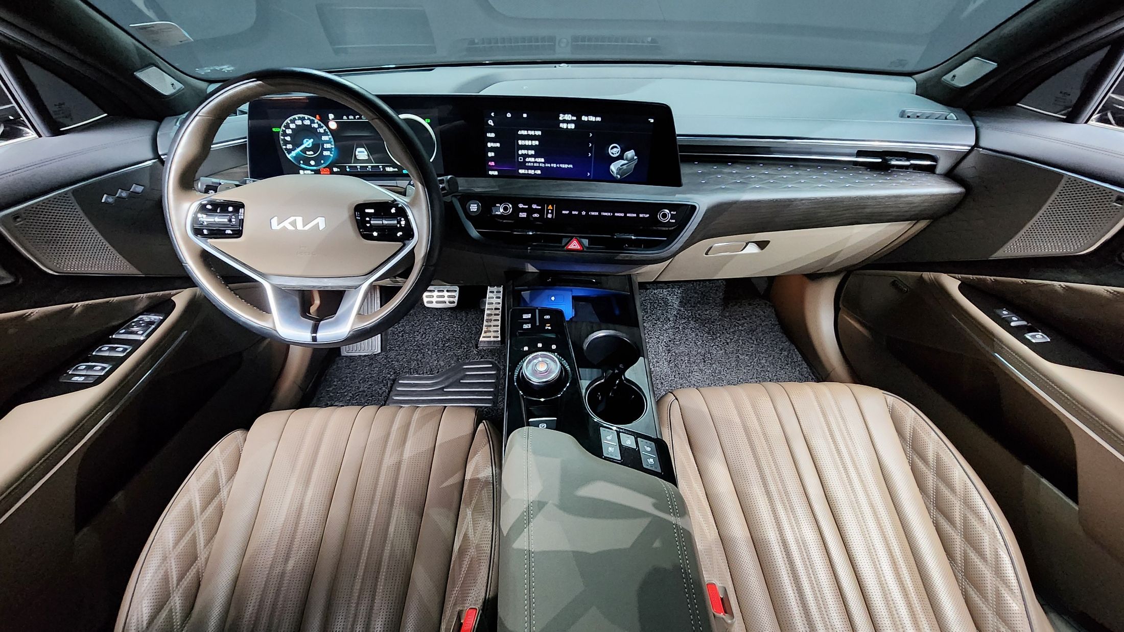 KIA K8 HYBRID 2023