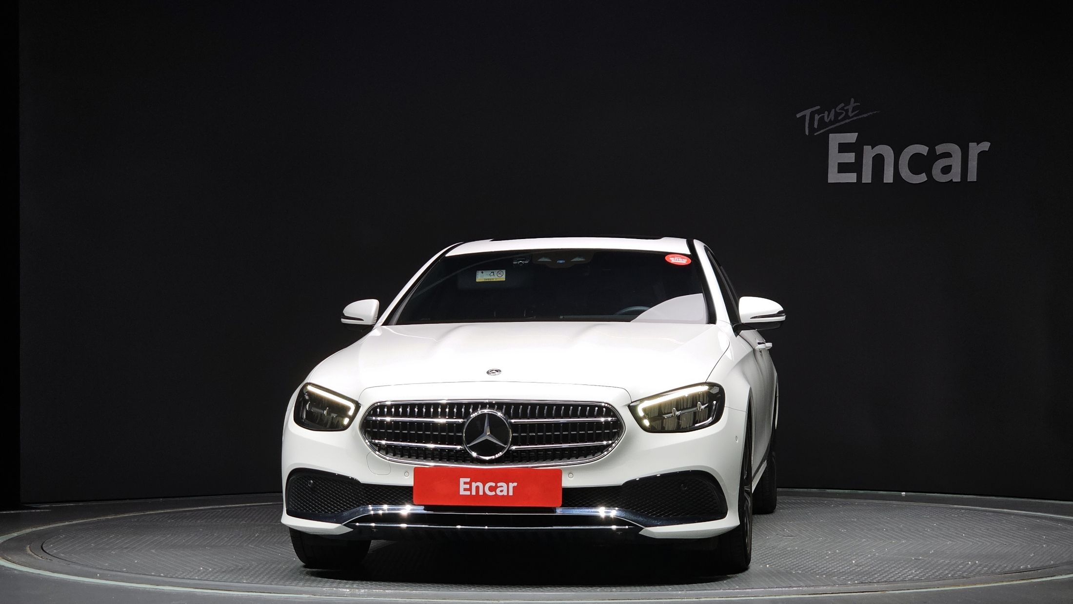 MERCEDES BENZ E-CLASS W213 2020