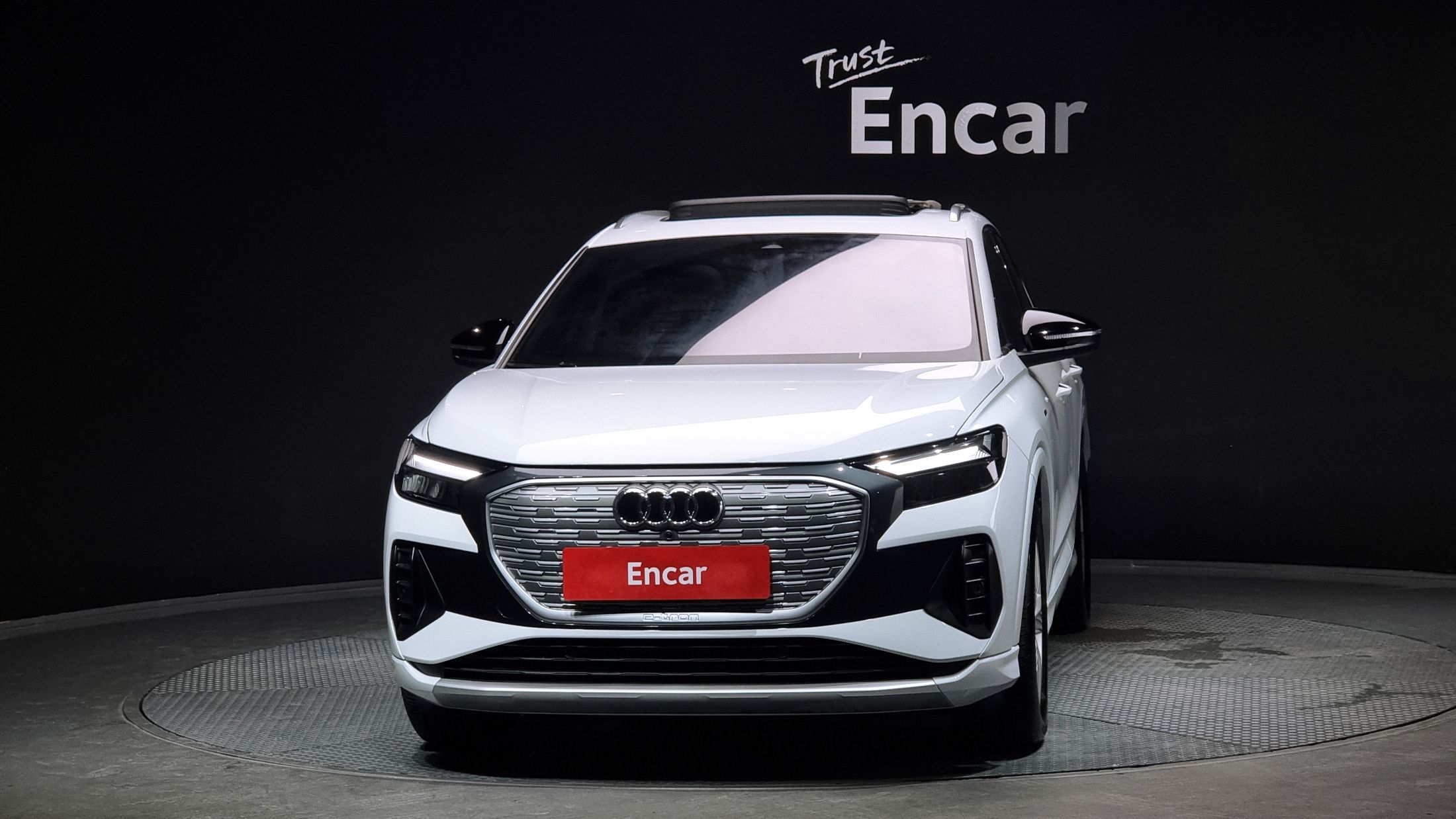 AUDI Q4 E-TRON F4 2023