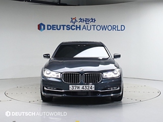 BMW 7-SERIES G11 2017