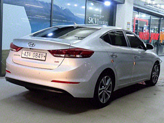 HYUNDAI AVANTE AD 2016