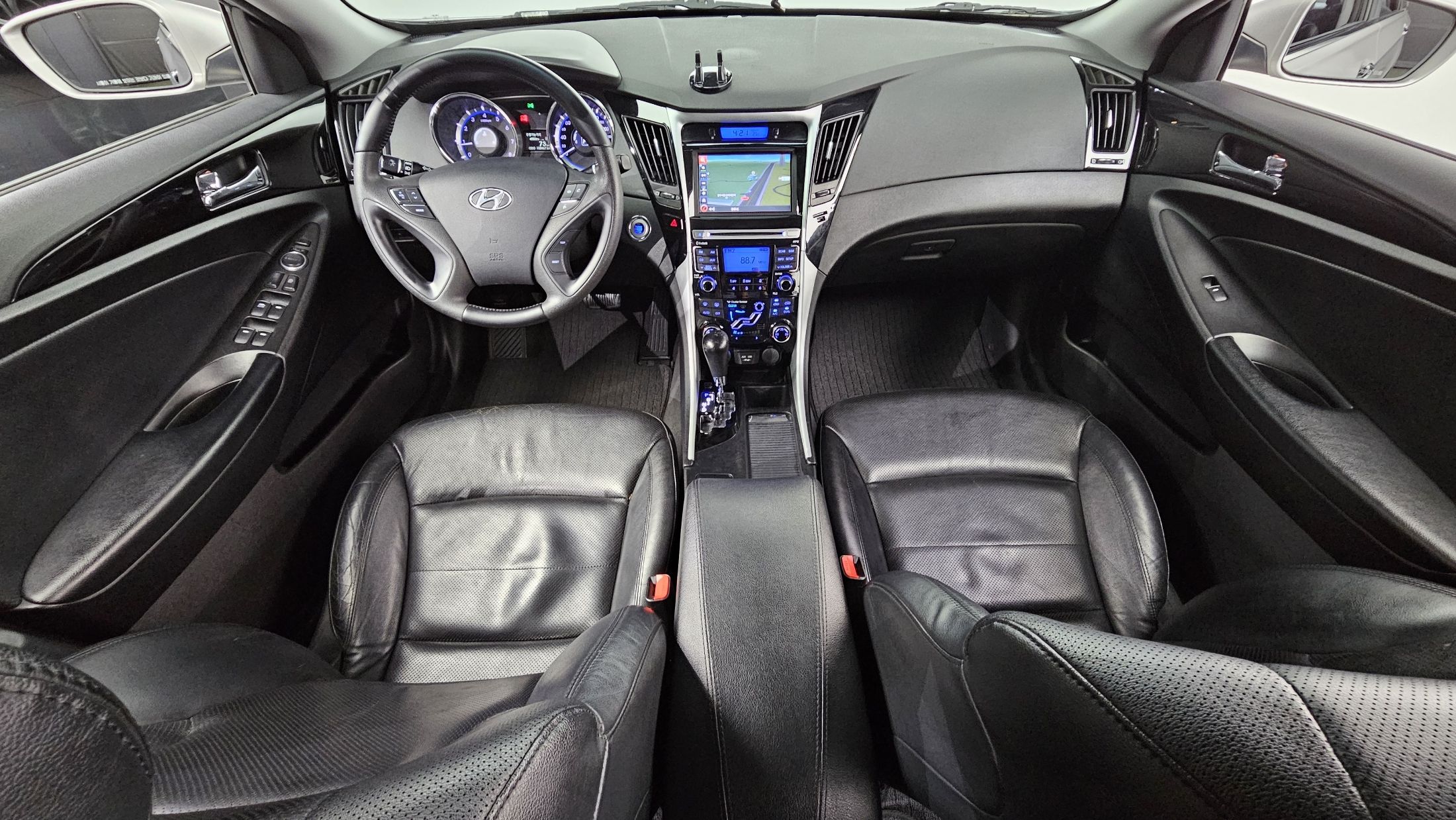 HYUNDAI SONATA YF 2010