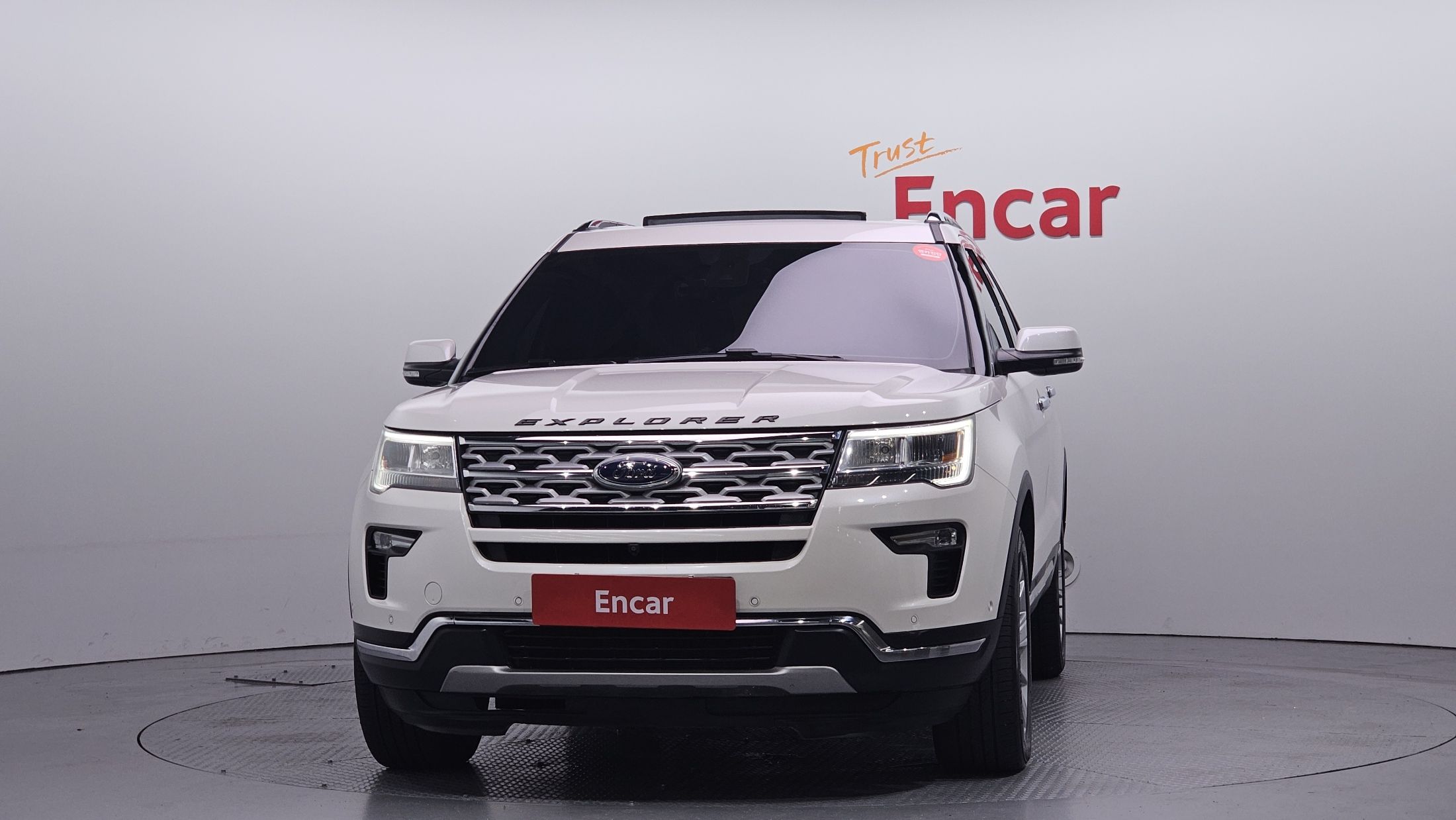 FORD EXPLORER 2018
