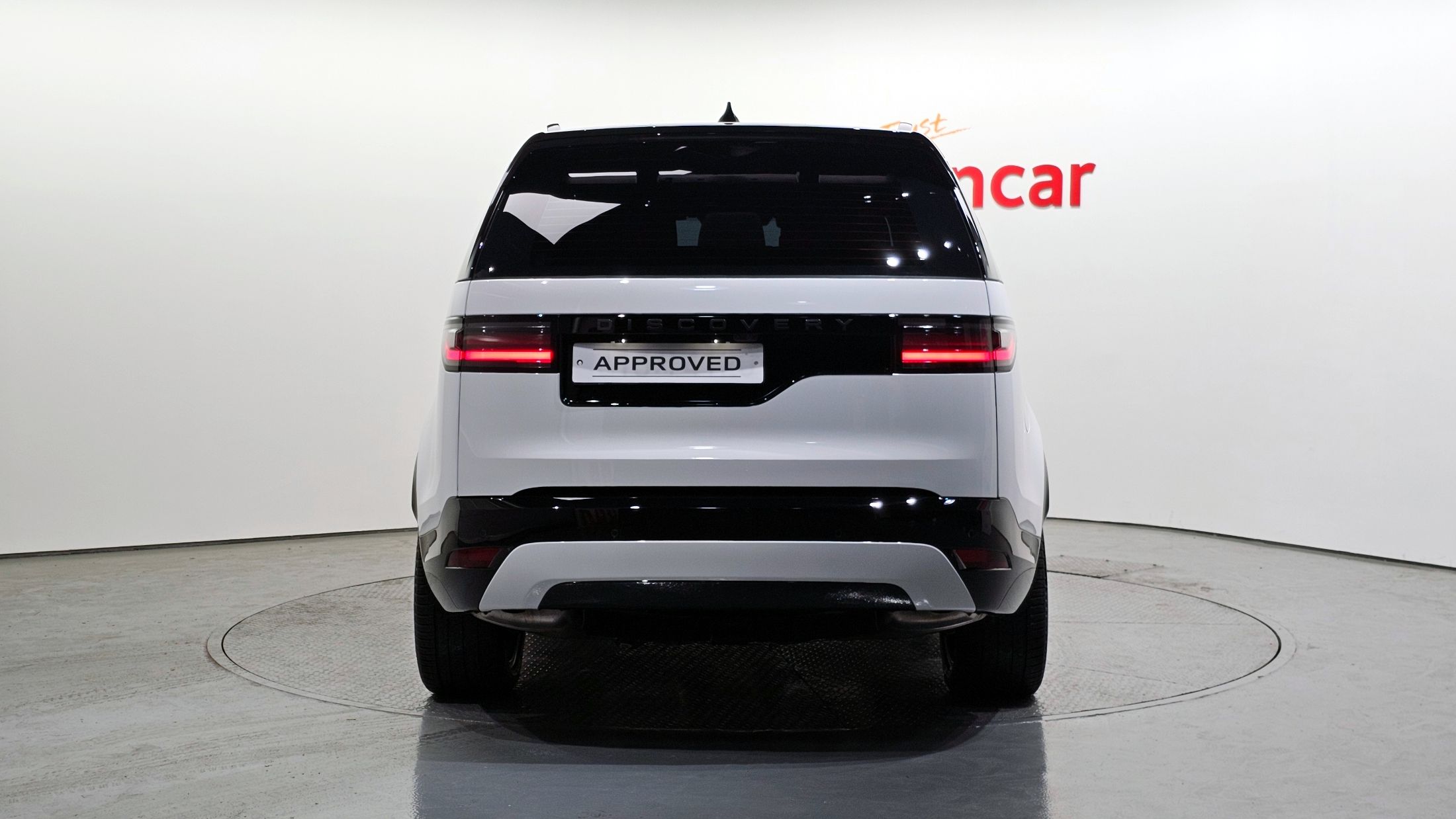 LAND ROVER DISCOVERY 5 2024