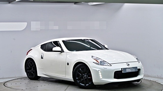 NISSAN 370Z 2017